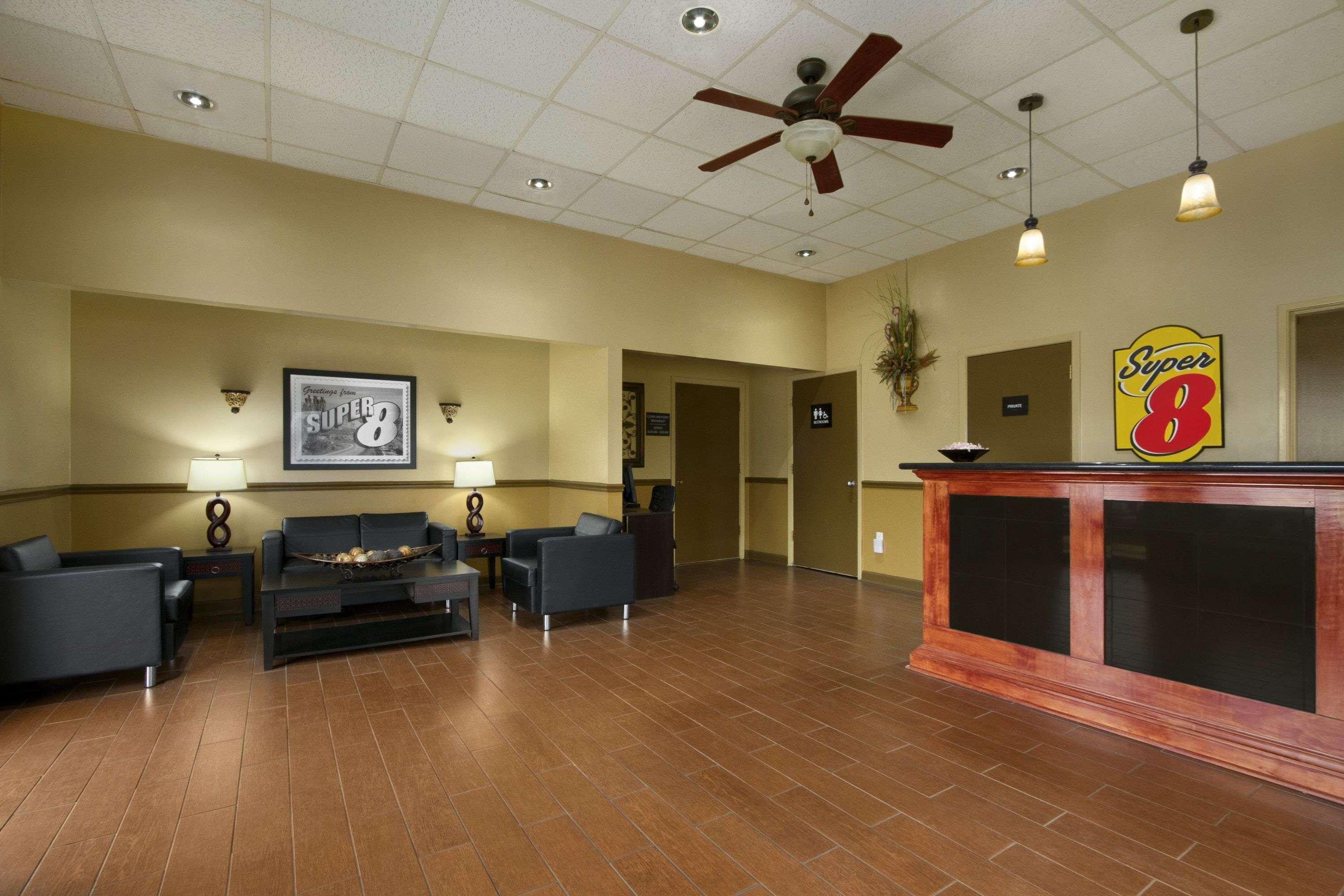 Motel Super 8 By Wyndham-Tupelo Airport Zewnętrze zdjęcie