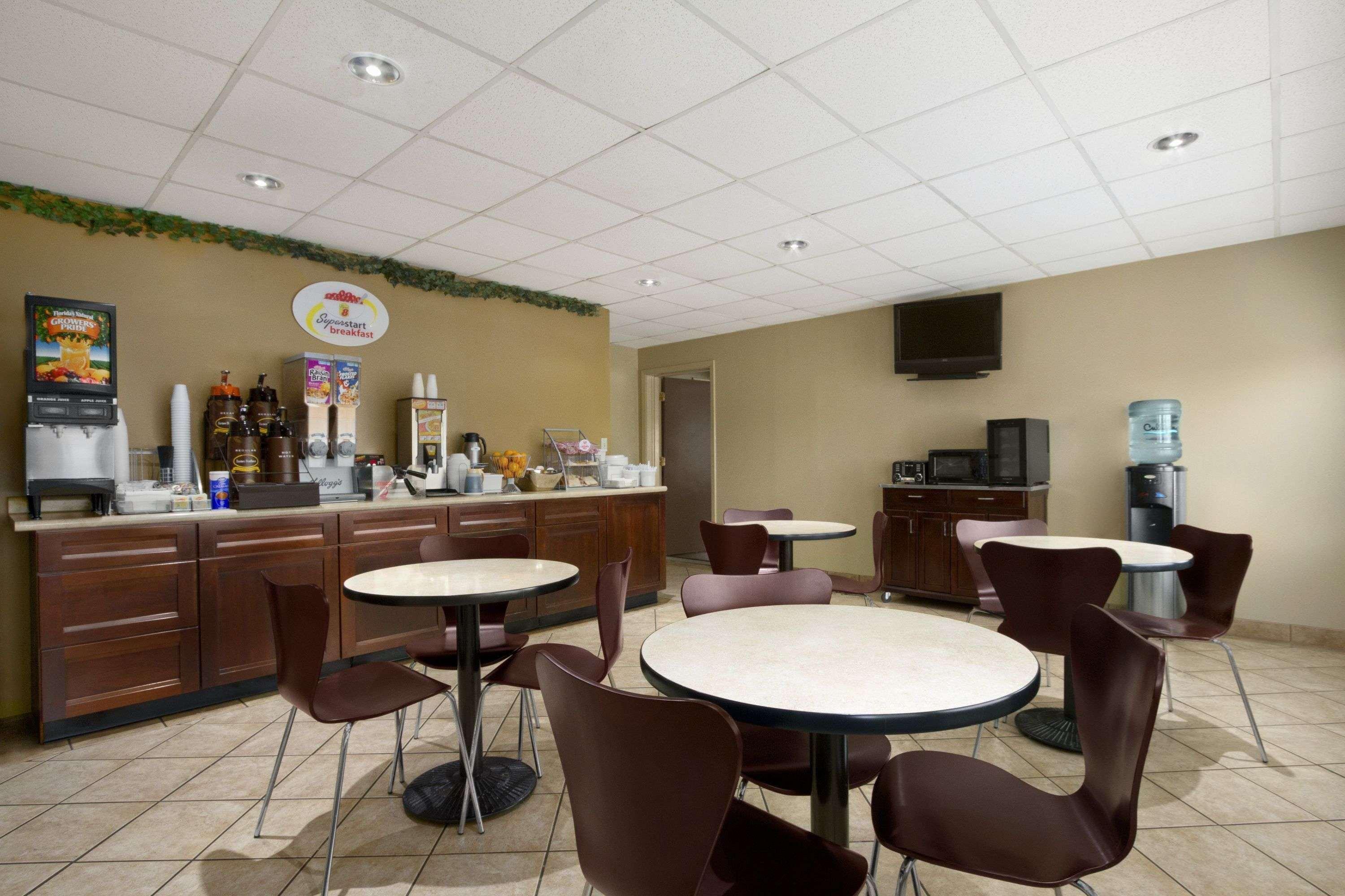 Motel Super 8 By Wyndham-Tupelo Airport Zewnętrze zdjęcie